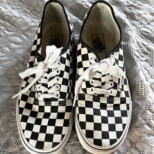 Mens Checker vans Size: 9